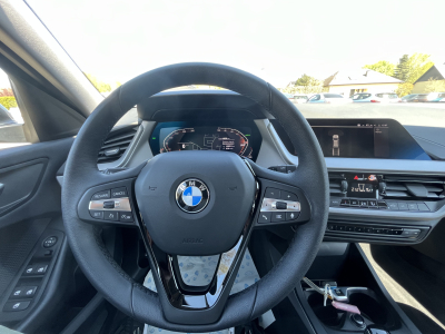 BMW 116 116dA 115cv Navi 2xPDC Apple CarPlay Keyless
