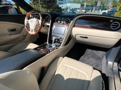 Bentley Continental GTC 4.0 V8 4WD Automatik -1Hand