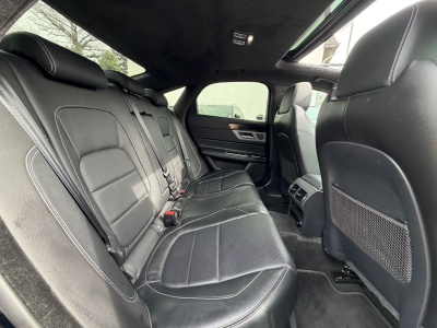 Jaguar XF R-Sport AWD/Pano/Kamera/Leder/LED/VOLL