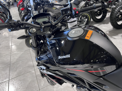 Benelli BN 125 
