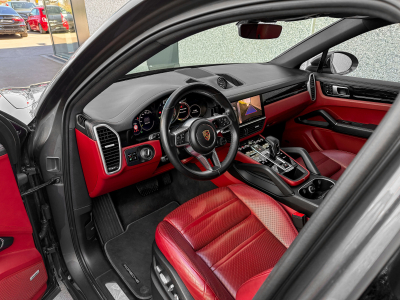 Porsche Cayenne Coupe E-Hybrid/Panorama/22