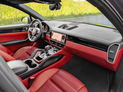 Porsche Cayenne Coupe E-Hybrid/Panorama/22