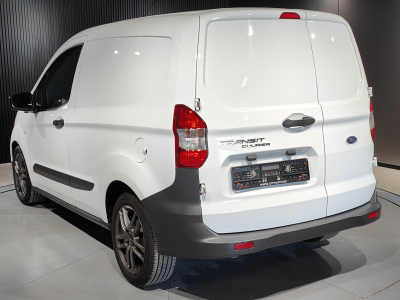Ford Transit Courier 1.5 TDCI RADIO USB
