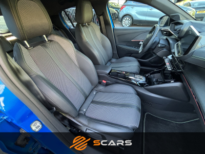 Peugeot 208 E GT 136cv