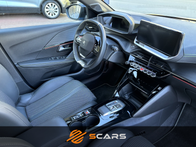 Peugeot 208 E GT 136cv