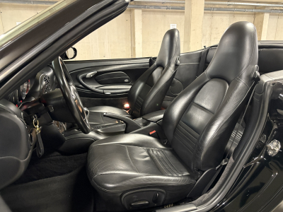 Porsche 996 CARRERA 4 CABRIOLET 3.4 FLAT6 / BVM