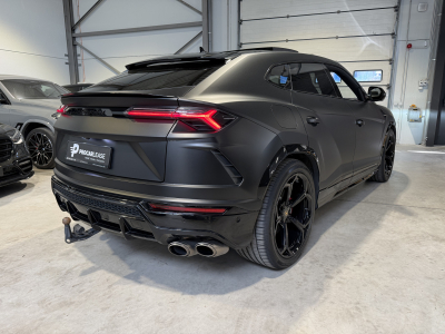 Lamborghini Urus 4.0 V8 Auto./PANO/22/360°/HUD/CARBON/VOLL