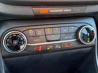 Ford Fiesta Titanium/5XTürer/Facelift/