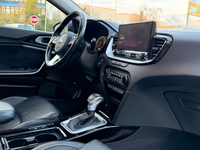Kia XCeed Platinum Edition/02.2028 GARANTIE/PANO/VOL