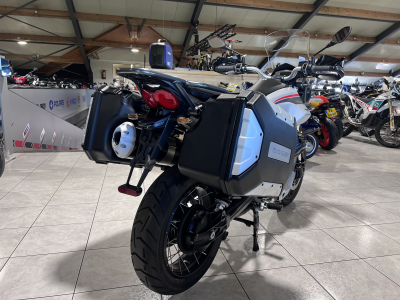 Moto Guzzi V 85 TT TRAVEL