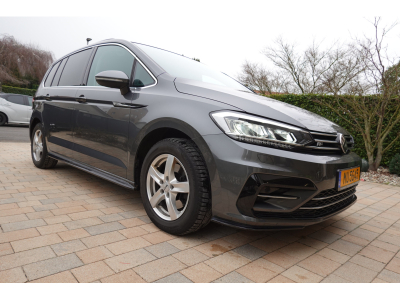 Volkswagen Touran 2.0 TDI HIGHLINE 150 DSG R-LINE