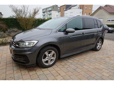 Volkswagen Touran 2.0 TDI HIGHLINE 150 DSG R-LINE