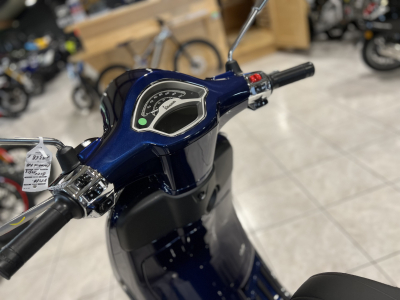 Vespa Primavera 125 