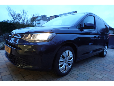 Volkswagen Caddy Maxy 2.0 TDI DSG 7 places