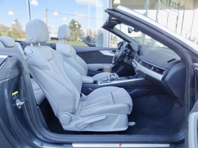 Audi A5 NEW MODEL 2.0TDI CABRIO S-LINE 1ère Main