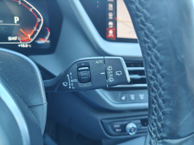 BMW 118 118iA PACK M SIEGES M GPS CARPLAY SIEGES CHAUFF