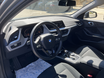 BMW 118 118i A 136cv 2xPDC Apple Carplay LED Camera
