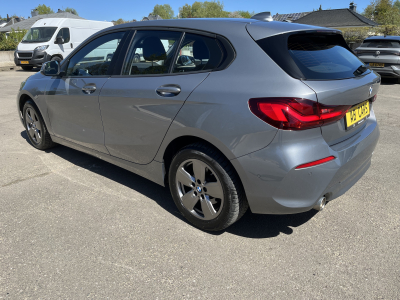 BMW 118 118i A 136cv 2xPDC Apple Carplay LED Camera