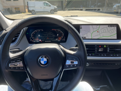 BMW 118 118i A 136cv 2xPDC Apple Carplay LED Camera