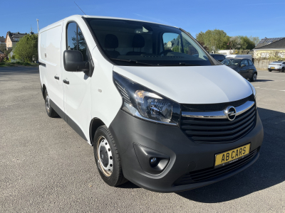 Opel Vivaro 1.6cdti 95cv L1H1 Euro6 Clim Camera PDC Armoires Wurth