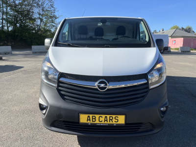 Opel Vivaro 1.6cdti 95cv L1H1 Euro6 Clim Camera PDC Armoires Wurth