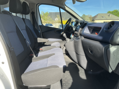 Opel Vivaro 1.6cdti 95cv L1H1 Euro6 Clim Camera PDC Armoires Wurth