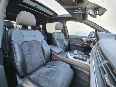 Audi Q7 3.0 TDI QUATTRO TIPTRONIC S-LINE 7 PLACES TOIT OUV CARPLAY