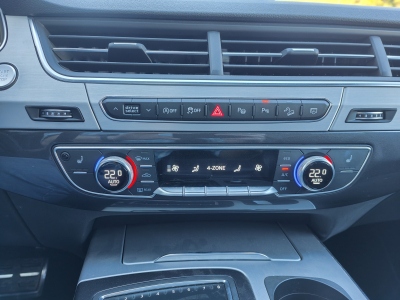 Audi Q7 3.0 TDI QUATTRO TIPTRONIC S-LINE 7 PLACES TOIT OUV CARPLAY