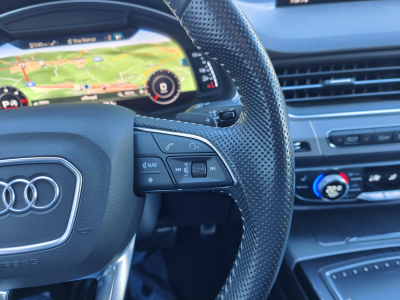 Audi Q7 3.0 TDI QUATTRO TIPTRONIC S-LINE 7 PLACES TOIT OUV CARPLAY