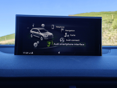 Audi Q7 3.0 TDI QUATTRO TIPTRONIC S-LINE 7 PLACES TOIT OUV CARPLAY