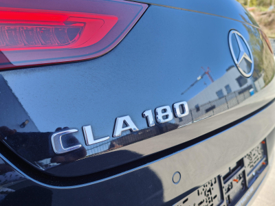Mercedes-Benz CLA 180 1.3I SB PACK AMG CAMERA GPS CARPLAY
