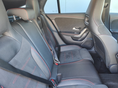 Mercedes-Benz CLA 180 1.3I SB PACK AMG CAMERA GPS CARPLAY