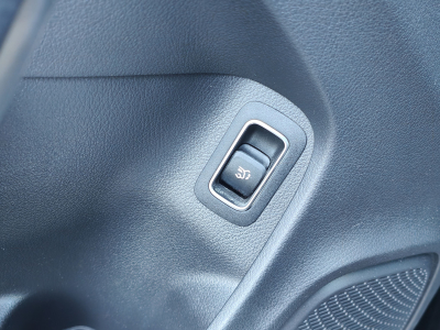 Mercedes-Benz CLA 180 1.3I SB PACK AMG CAMERA GPS CARPLAY