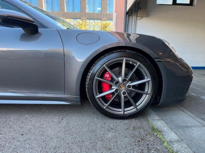 Porsche 992 911 Carrera 4 S - SportDesign Paket - Panorama -VOLL