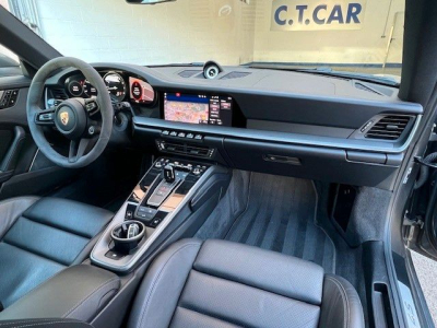 Porsche 992 911 Carrera 4 S - SportDesign Paket - Panorama -VOLL