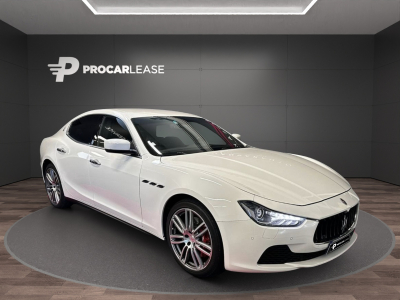 Maserati Ghibli 3.0 V6 S Automatik/ Bi-Xenon/Camera/Carbonne/20/Leder/VOLL