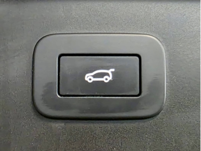 Land-Rover Range Rover Velar NEW MODEL P400 AWD R-DYNAMIC MERIDIAN PANO CUIR NAVI 1 HAND