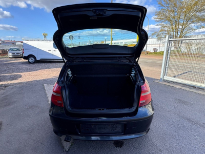 BMW 118 1 Limousine 118d