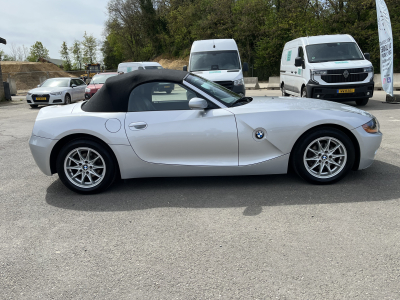 BMW Z4 2.2i Roadster Automatik Cuir Xenon PDC