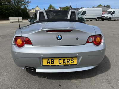 BMW Z4 2.2i Roadster Automatik Cuir Xenon PDC
