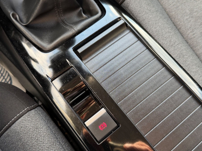 Citroën C4 Lim. Feel/Kamera/