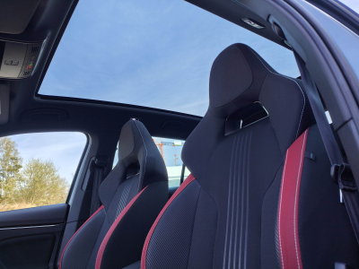 Skoda Kamiq 1.5 TSI MONTE CARLO GPS CAMERA CARPLAY TOIT PANO