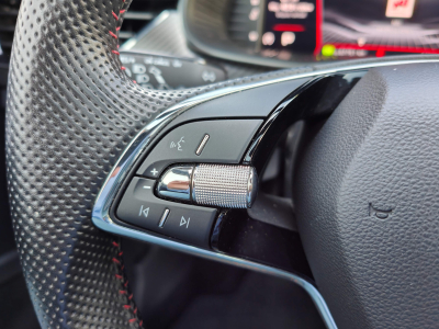 Skoda Kamiq 1.5 TSI MONTE CARLO GPS CAMERA CARPLAY TOIT PANO