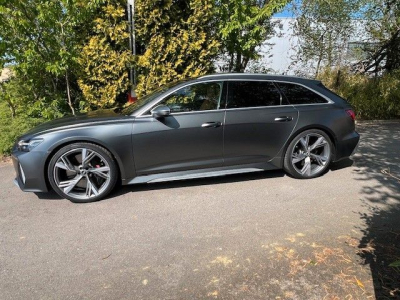 Audi RS6 Avant 4.0 TFSI quattro - AHK - SHD - VOLL