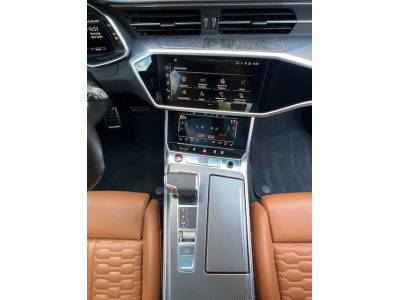 Audi RS6 Avant 4.0 TFSI quattro - AHK - SHD - VOLL