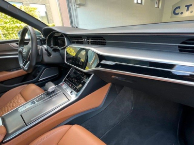 Audi RS6 Avant 4.0 TFSI quattro - AHK - SHD - VOLL