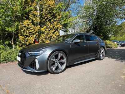 Audi RS6 Avant 4.0 TFSI quattro - AHK - SHD - VOLL