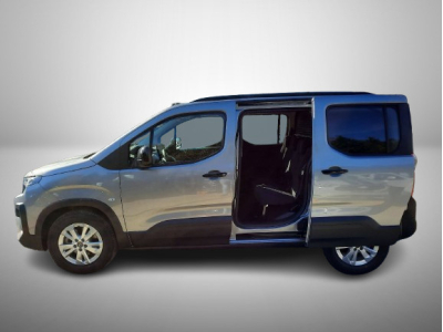 Peugeot Rifter AT 130 N1/NAVY/Kamera