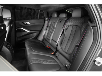 BMW X6 M60 i X-DRIVE