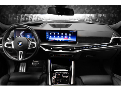 BMW X6 M60 i X-DRIVE